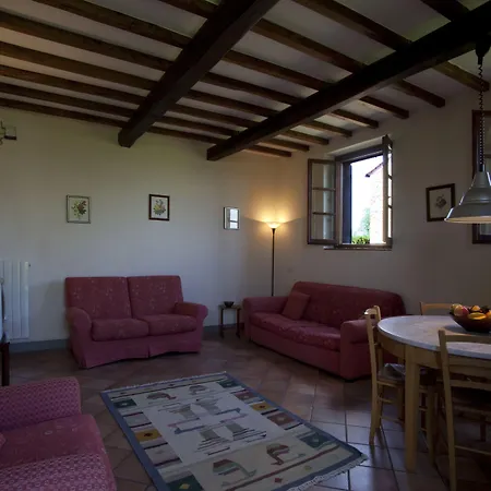 Country house Podere Il Pino Poggibonsi