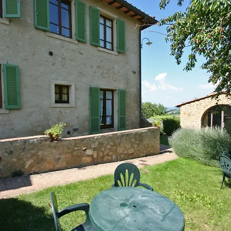 Country house Podere Il Pino Poggibonsi