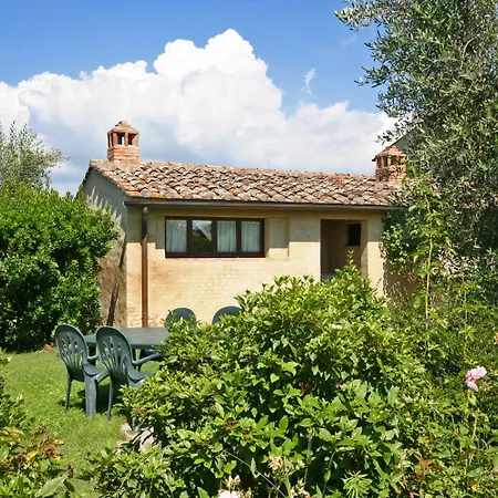 Country house Podere Il Pino